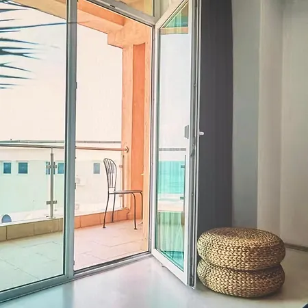 The Pearl By The Sea